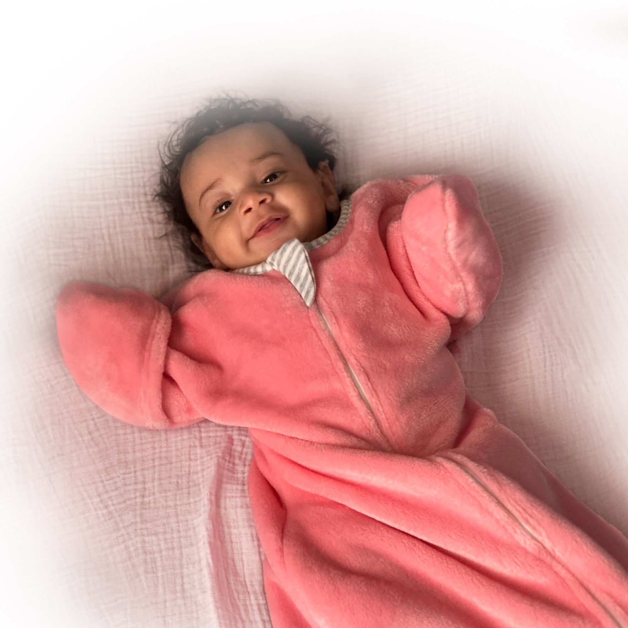 2.5 Tog Fleece Shark-Fin Transition Swaddle 3-12 Months
